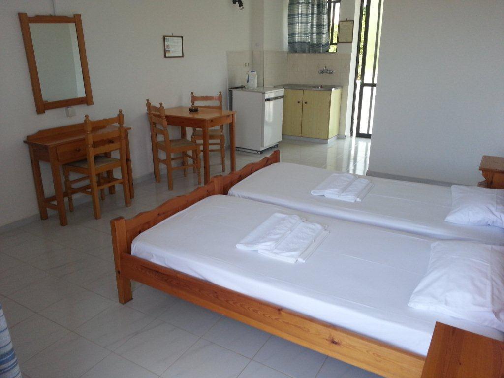 פלאקיאס Ippokambos Rooms חדר תמונה