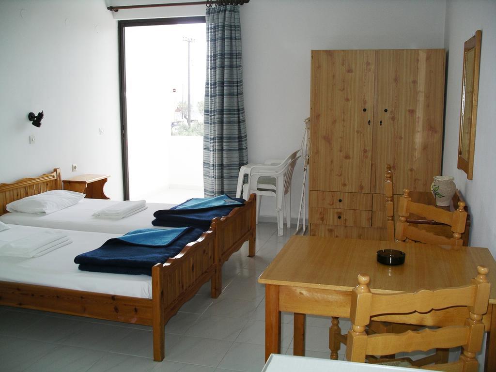 פלאקיאס Ippokambos Rooms מראה חיצוני תמונה